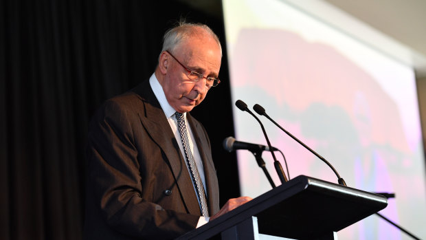 Former PM Paul Keating speaks at the memorial service for Michael Gordon.