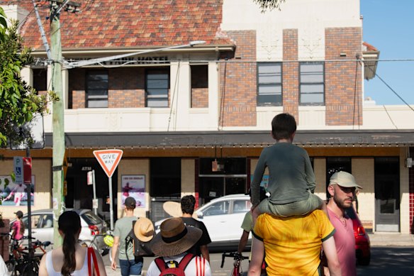 The Henson is famously family-friendly and pokie-free.