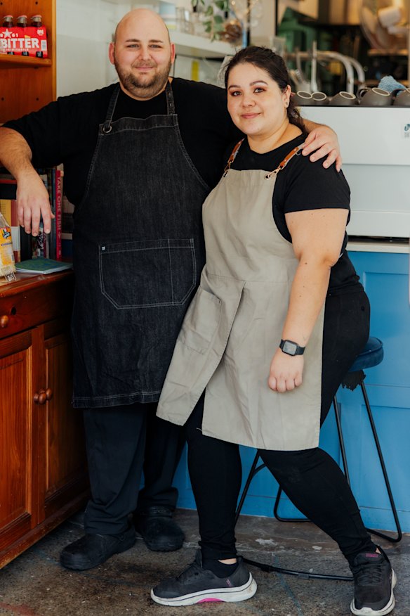 Andrea Bettini and Katherine Daza.