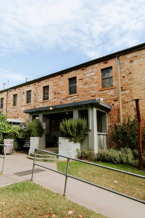 Outside the Rylstone pub.