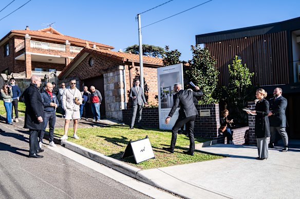 A first home buyer couple paid $2,871,000 at auction for a five-bedroom house in Earlwood.