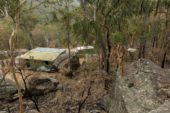 The owners of this house in Ngurrumpaa on the NSW Central Coast believe a cultural burn saved their property.
