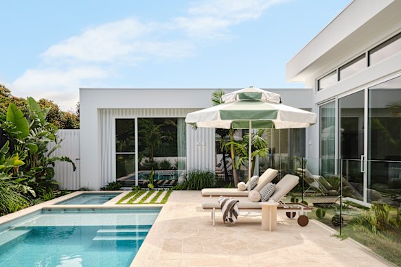 1960s Palm Springs, or 2020s Mornington Peninsula? 