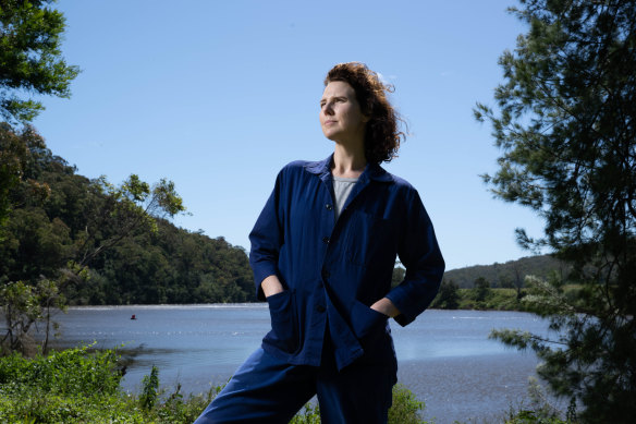 Artist Kate Scardifield created her sculptural installation with two tonnes of algae and oyster shells from farms along the Shoalhaven River.