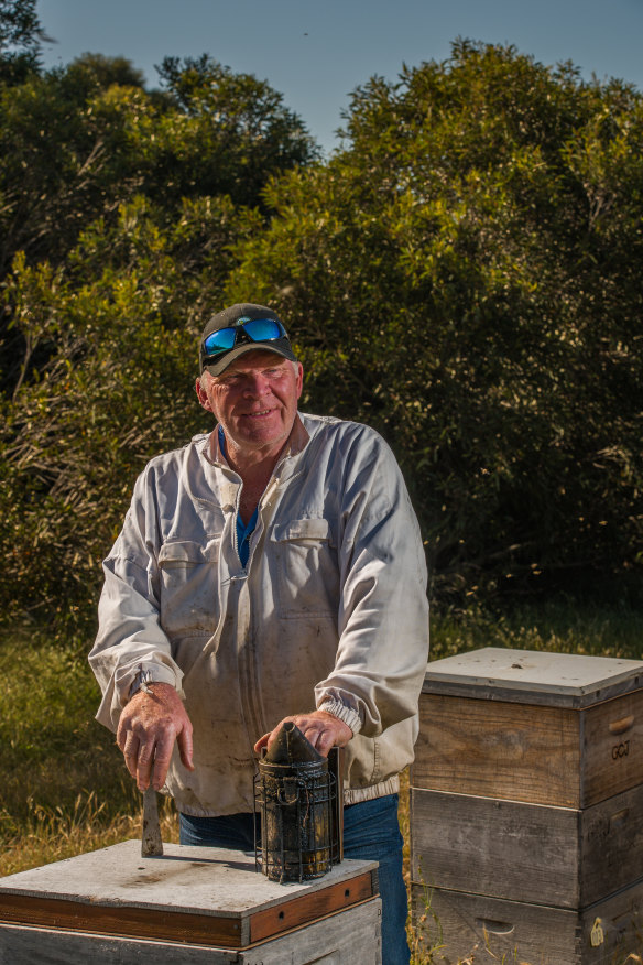 Beekeeper Grantley Johnson decided to keep going after losing most of his hives to the 2019-20 bushfires.