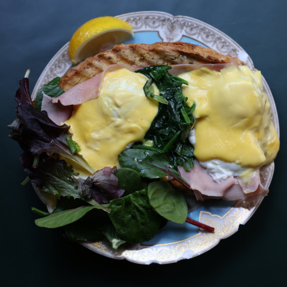 Eggs Florentine from Sapori Cafe and Restaurant at Westminster.