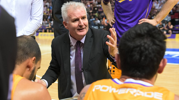 Andrew Gaze will continue as coach of Sydney Kings.