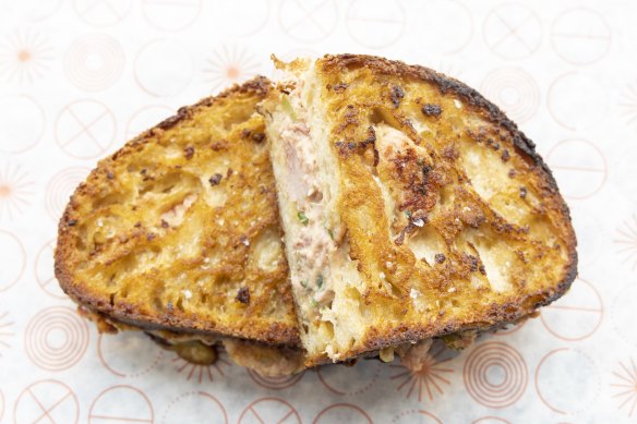 Ham and cheese toastie with bechamel.