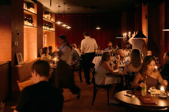 The Baptist Street Rec Club has recently reopened as Vitelli's Upstairs. 