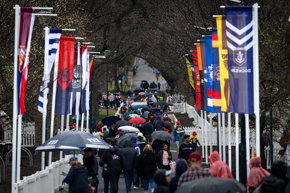 Fans head towards the MCG on Saturday.