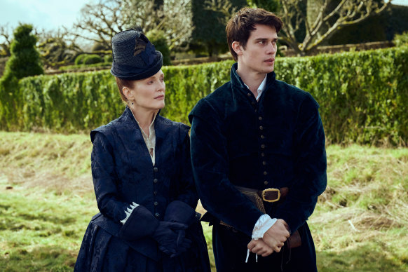 Julianne Moore and Nicholas Galitzine in Mary & George.