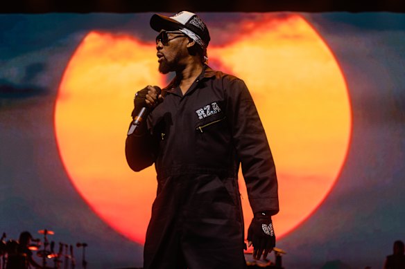 The Wu-Tang Clan gig at Rod Laver Arena was messy and chaotic, with flashes of brilliance.