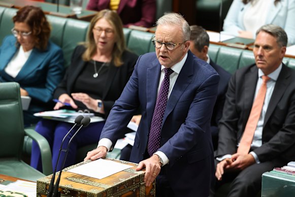 The prime minister said 200 Australians were aboard the flight