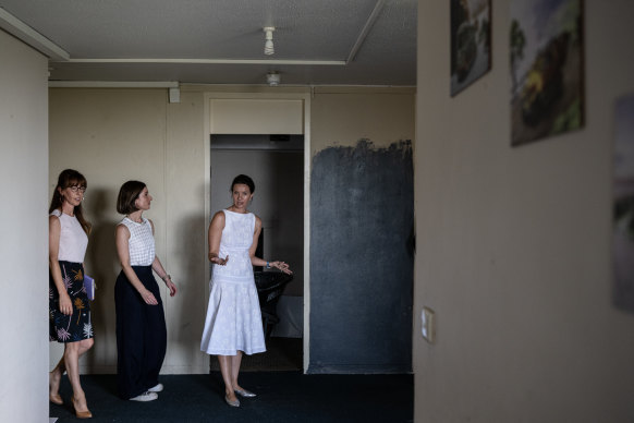 Rose Jackson, NSW Minister for Housing and Homelessness visits units to be refurbished in Telopea