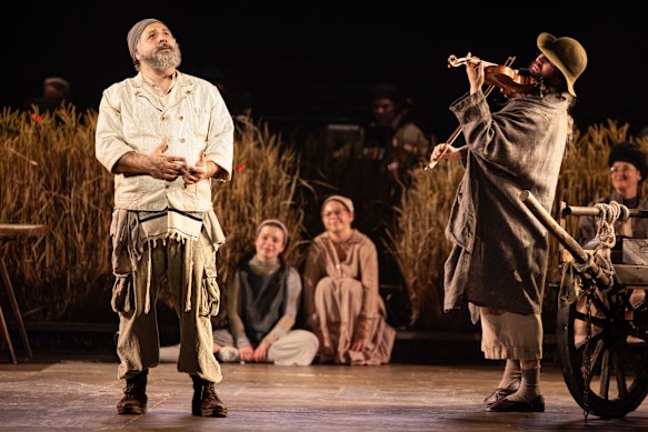 Troy Sussman as Tevye with Ben Adler as The Fiddler. 
