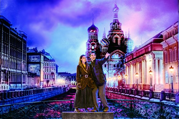 Tessa Sunniva van Tol as Anastasia/Anya and Milan van Waardenburg as Dimitri in a Dutch production of Anastasia.
