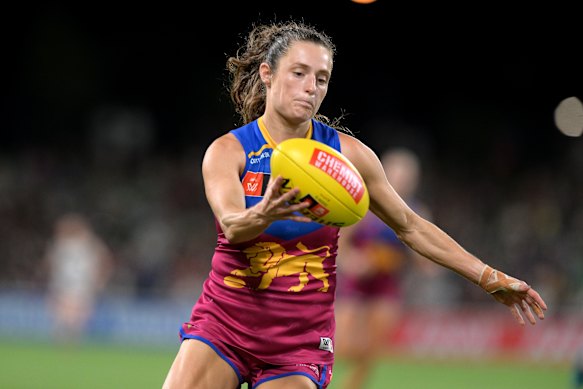 Ruby Svarc of the Lions in action.