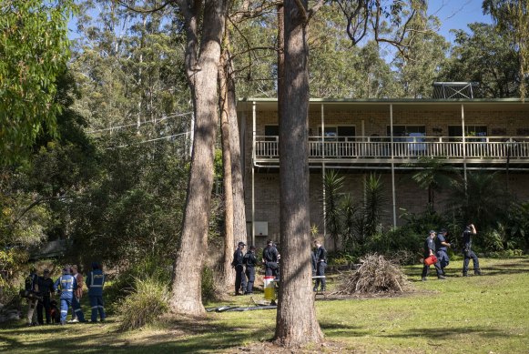 NSW Police at the Kendall property where William was last seen. 