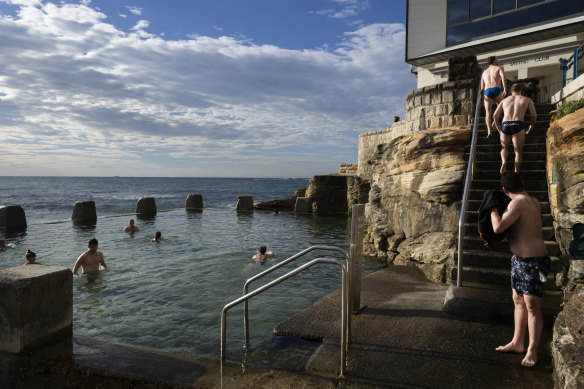 Ross Jones Memorial Pool in Coogee with its distinctive castellated concrete.