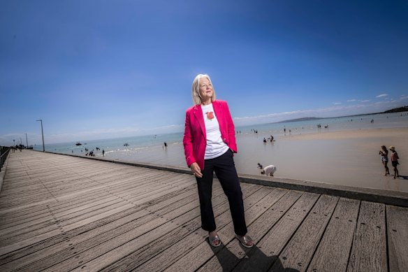 Teal candidate for Nepean Tracee Hutchison.