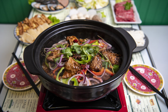 Chicken pot Hong Kong-style at Hong Kong Bing Sutt.
