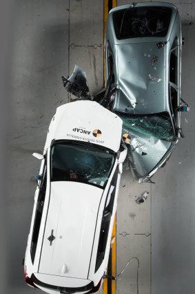 The white 2015 Toyota Corolla versus the grey 1998 Corolla were put to the test. Experts say a driver of the 1998 would have had little chance of surviving a head-on collision at speed. 