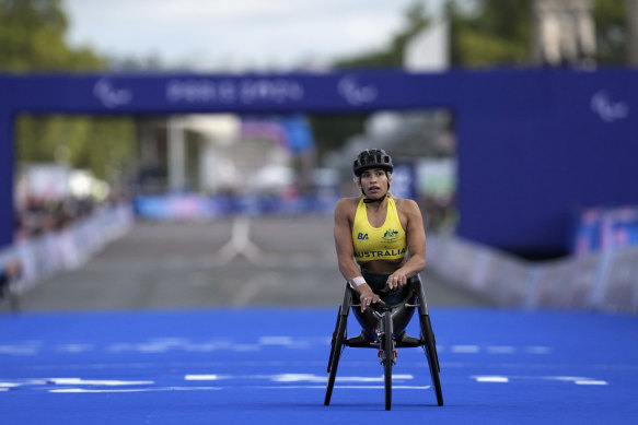 Madison de Rozario crossed the line in second place in the women’s wheelchair marathon.