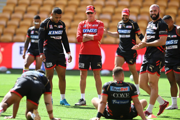 Wayne Bennett addressed his team and singled out one rookie vying to replace the injured Tom Gilbert.