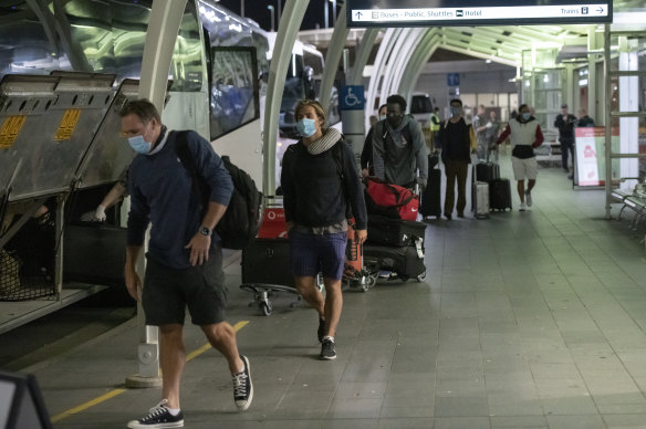 Passengers being transported to hotel quarantine in September 2020, when thousands were in the program on any given day.