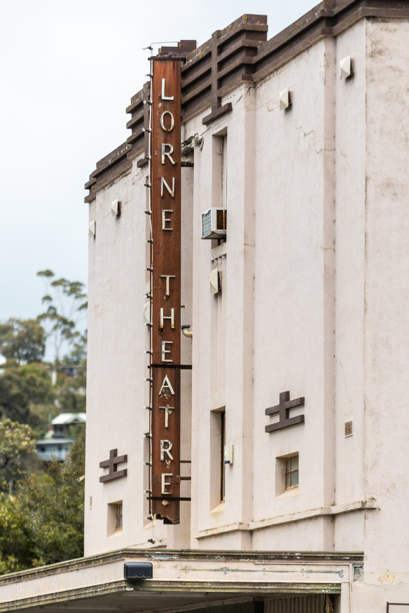 The art deco Lorne Theatre, built in 1937.