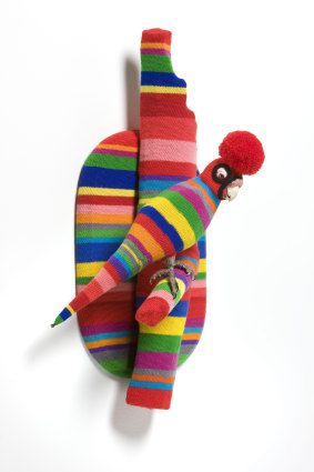 Louise Weaver
Galah (Wild Ribbons instead of sleep) 2007–08, hand crocheted lambswool over taxidermied Galah (Eulophus roseicapillus), grey boxwood, MDF. From the Michael Buxton Collection
