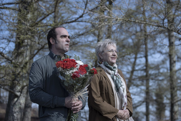 Luis Tosar and Blanca Portillo in Maixabel.