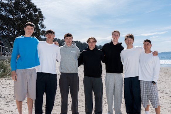 Axel Walsh, Jake Miller, Riley Stratford, Baxter Sruk, Nate Jenkins, Griffin Barker and Angus Brown are the first signings of the Tasmania Devils.