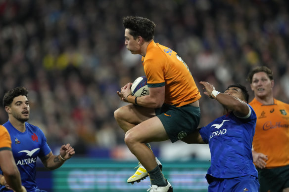 Jock Campbell, who fell off the radar under Eddie Jones, will aim to shine under new Reds coach Les Kiss.