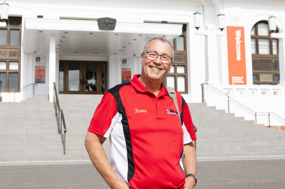 Visitor Graham Harsant of Mooroopna.