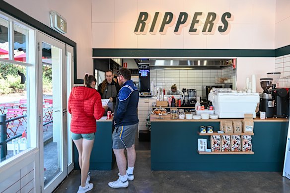 Rippers at Ripponlea Station. 