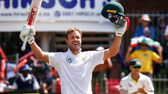 De Villiers masterclass has Australia playing catch-up in second Test