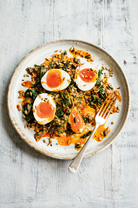 Harissa yoghurt with soft-boiled eggs and spinach from The Fast 800 Keto Recipe Book.
