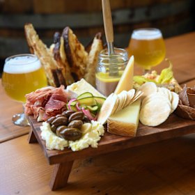 The “farmhouse” tasting board.