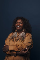 Collaborator Emma Donovan caught the attention of Tom Waits by performing his song “Make it Rain”.