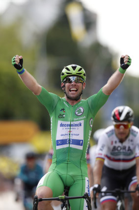 Mark Cavendish, wearing the best sprinter’s green jersey, after winning the sixth stage.