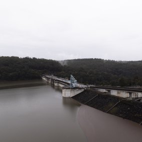 Warragamba Dam - what to do about the water?