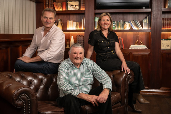 Pub baron Arthur Laundy (centre), with daughter Danielle and her husband Shane Richardson at the Red Lion Hotel in Rozelle.