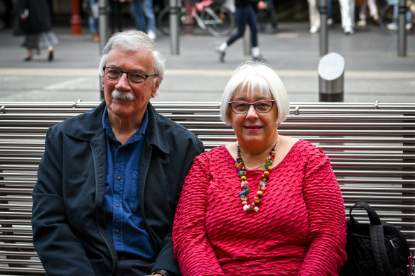 Anne and David Schmitt speak about the decision to scrap the Covid-19 isolation period in Australia. 