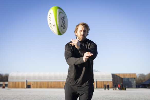 Former England captain Chris Robshaw, who works with Sage, the Official Insights Partner of Six Nations Rugby.