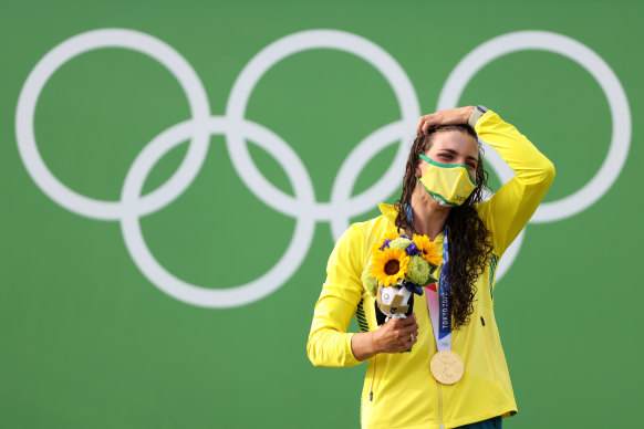An emotional Jessica Fox celebrates a gold medal a lifetime in the making in Tokyo.