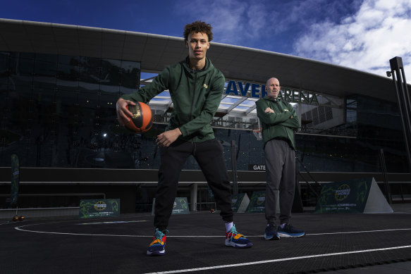 Dyson Daniels (left) with Boomers coach Brian Goorjian.