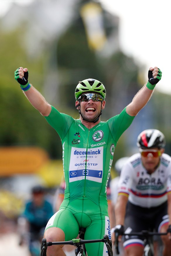 Mark Cavendish, wearing the best sprinter’s green jersey, after winning the sixth stage.
