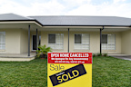 Property real estate generic 'for sale' and 'sold' sign