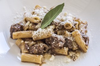 What better than a little birthday Rigatoni alla Genovese?
